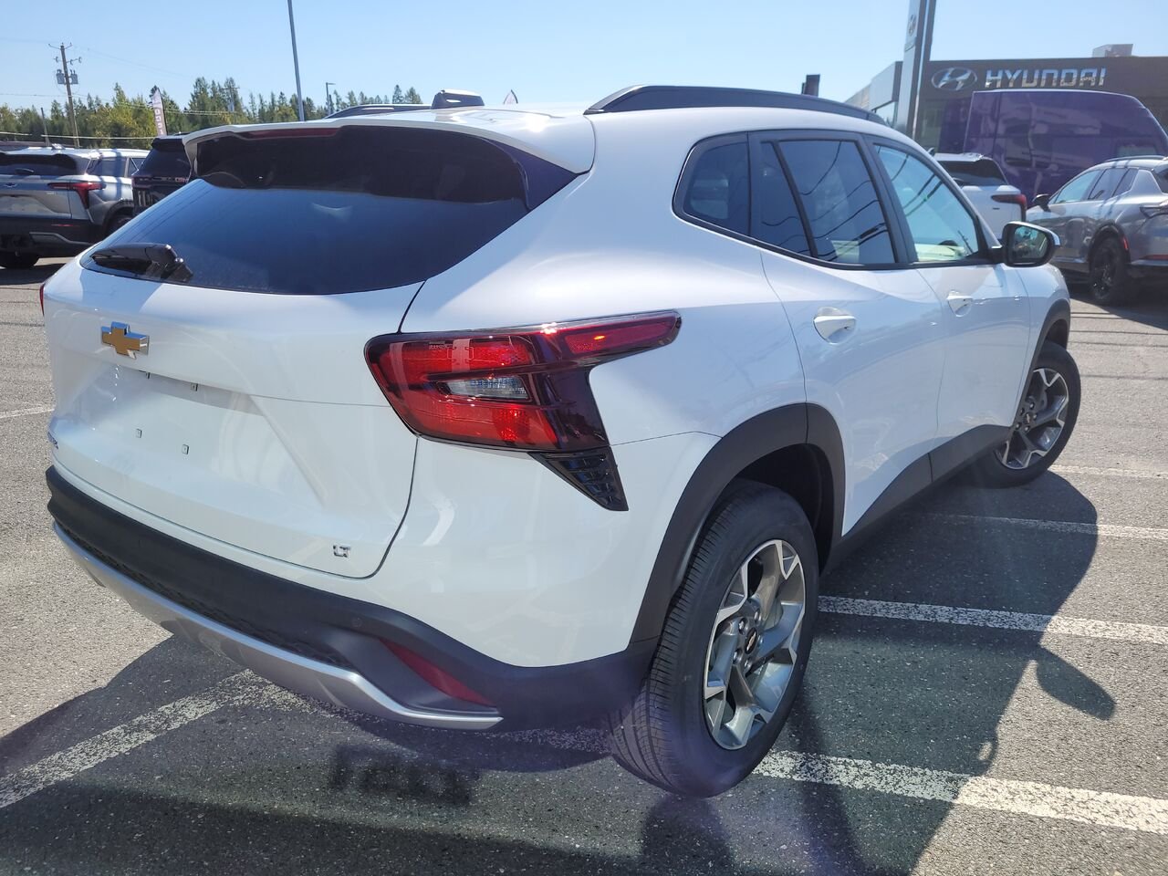 2026 Chevrolet Trax Traction avant 4 portes LT Summit White Thetford Mines - photo #2