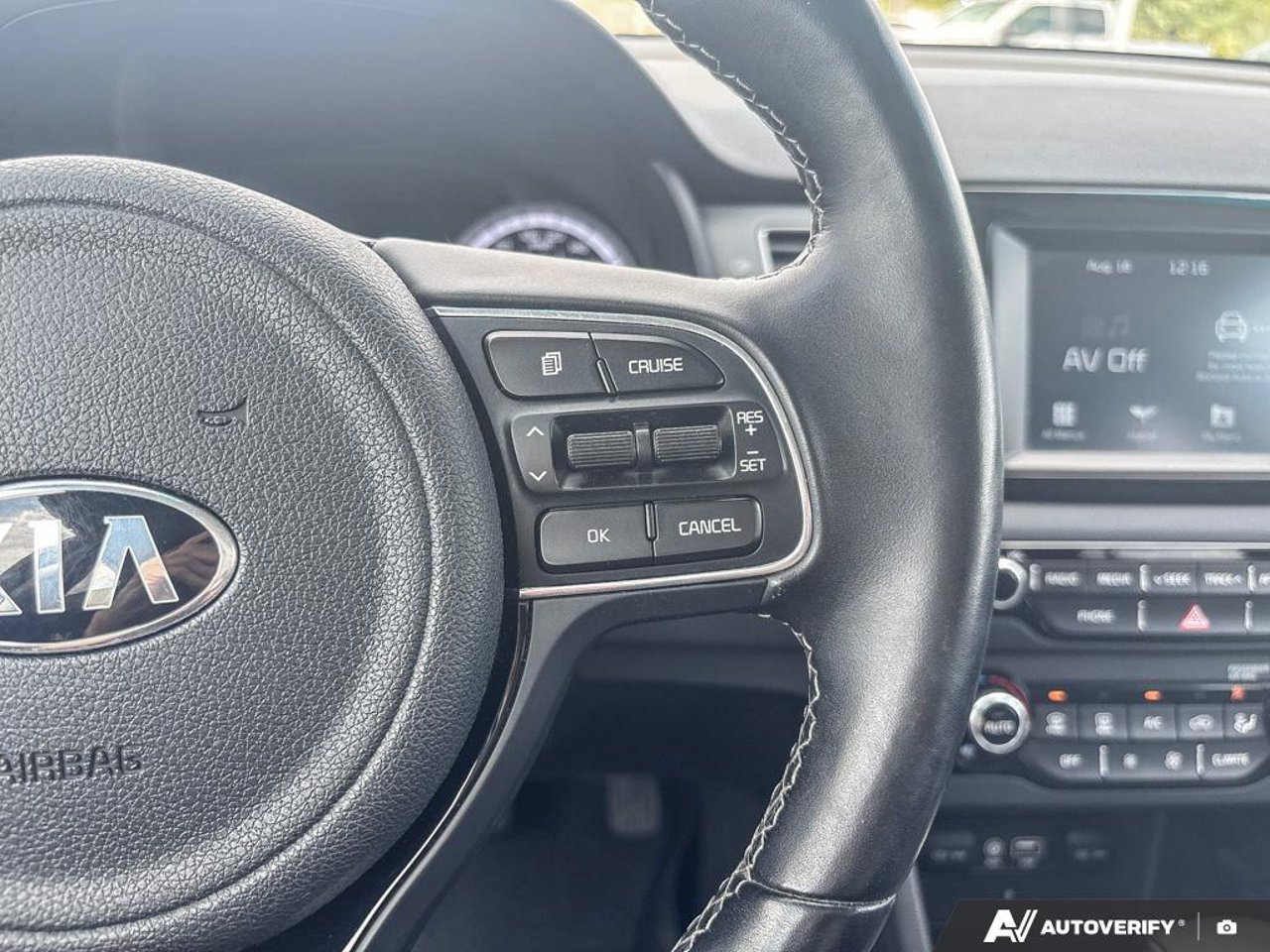 Kia Niro KNDCC3LC2K5273975 2019 Gris Mirabel - photo #18