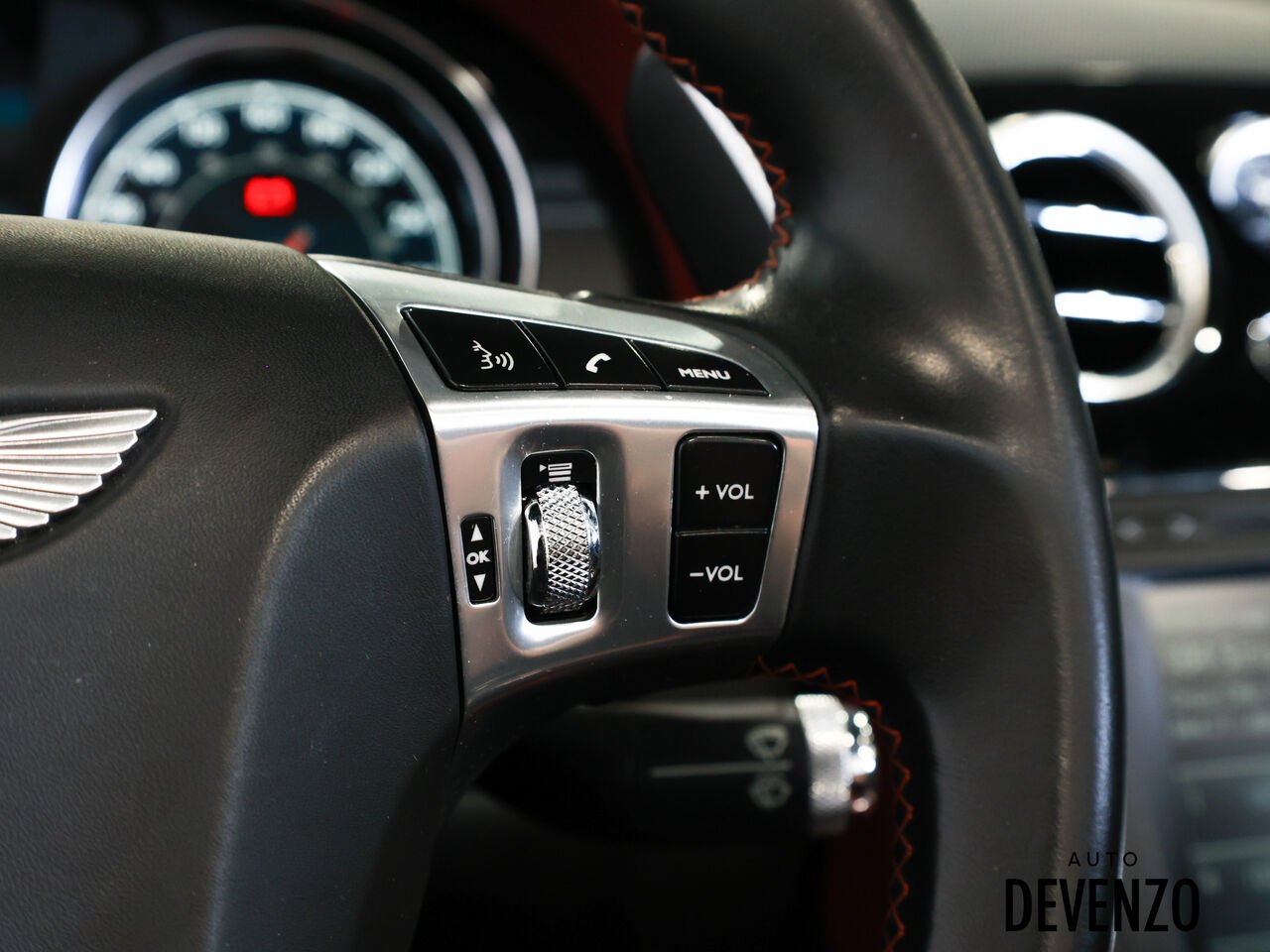 2017 Bentley Continental Silver Saint-Eustache - photo #20