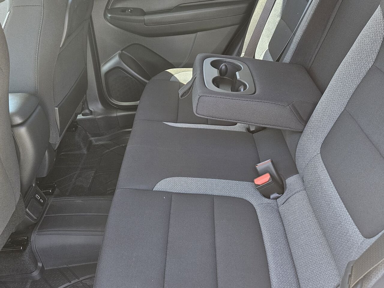 Chevrolet Trailblazer Traction intégrale, 4 portes LT 2026 BLANC SOMMET Thetford Mines - photo #12