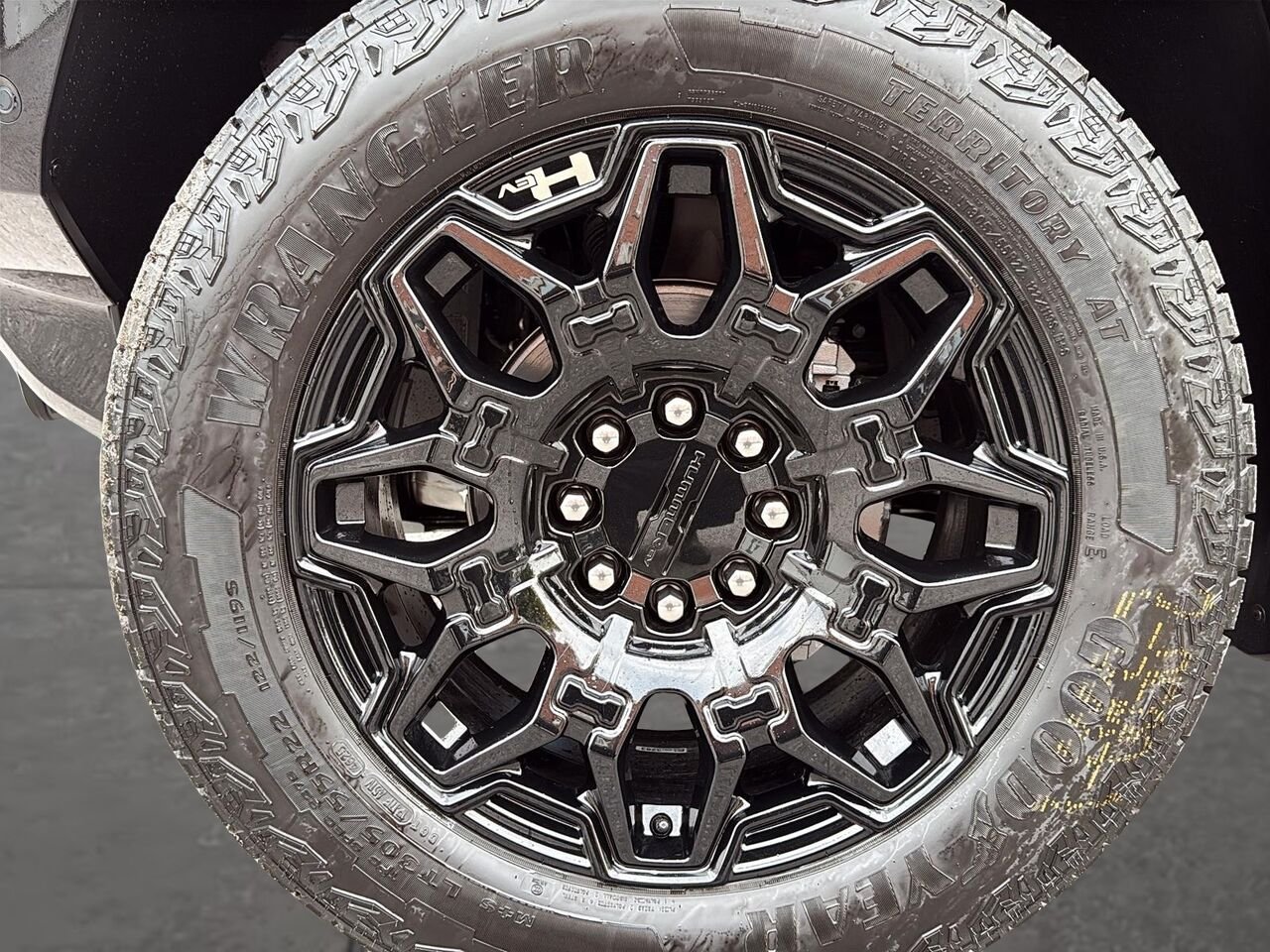 2026 GMC HUMMER EV SUV HUMMER EV 2X Void Black Saint-Hyacinthe - photo #6