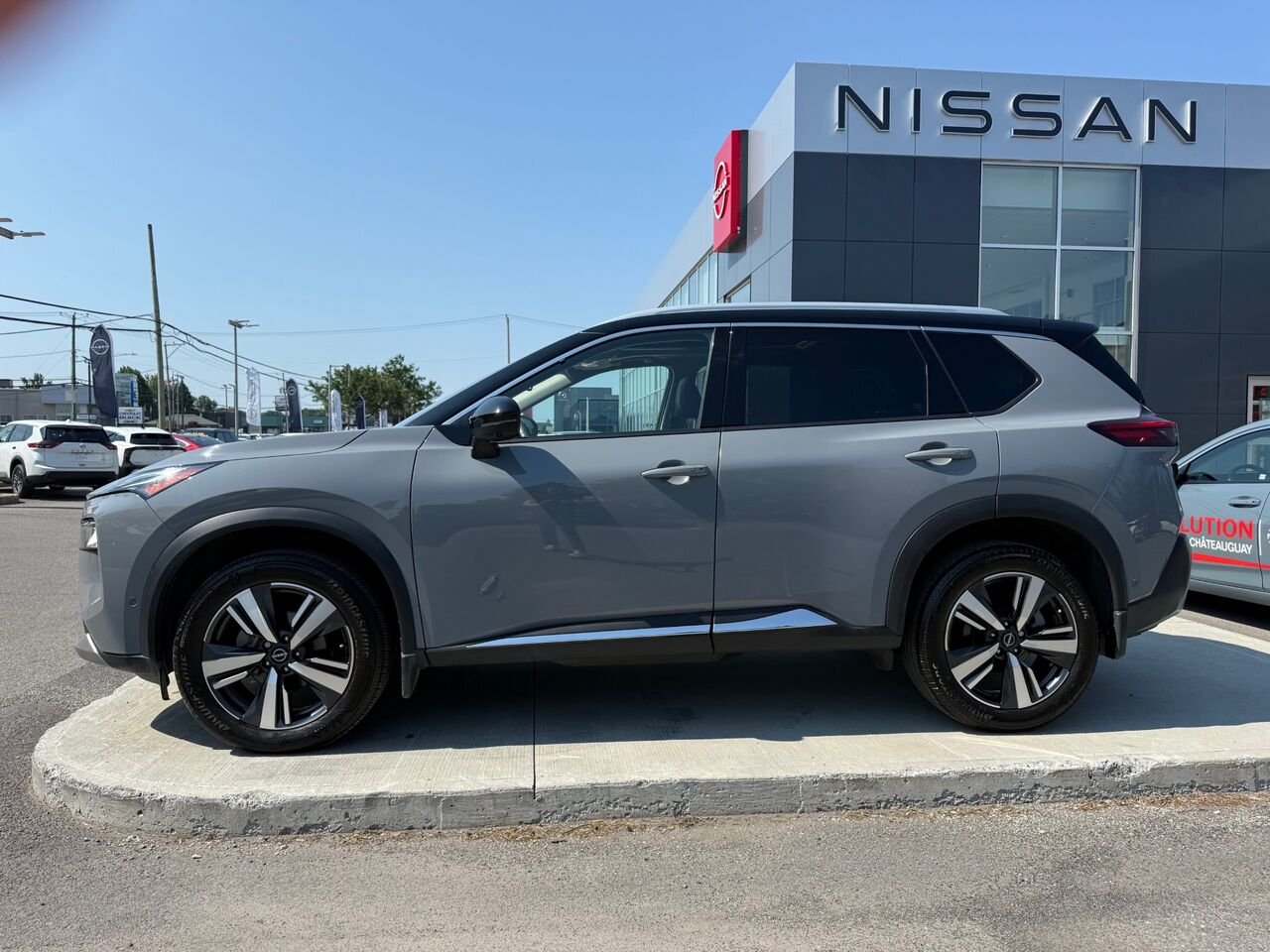 Nissan Rogue PLATINUM | JAMAIS ACCIDENTÉ✅ 2023 Gris Châteauguay - photo #7