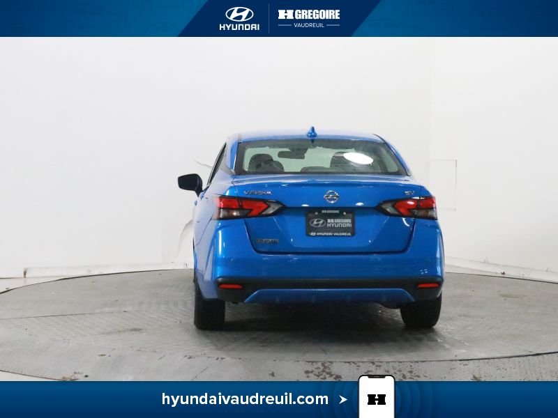 2021 Nissan Versa Blue Laval - photo #7