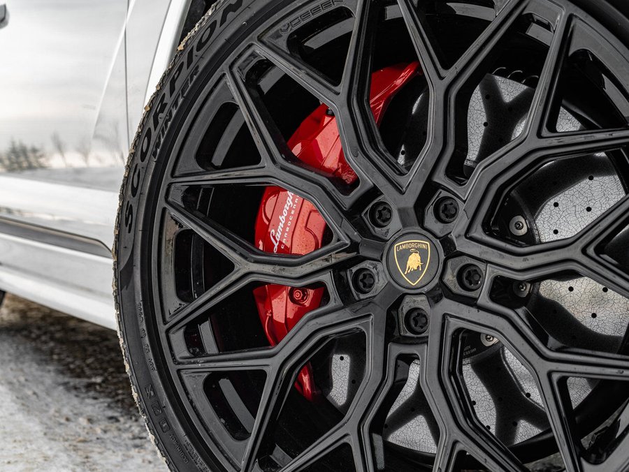 2021 Lamborghini Urus 2021 White
