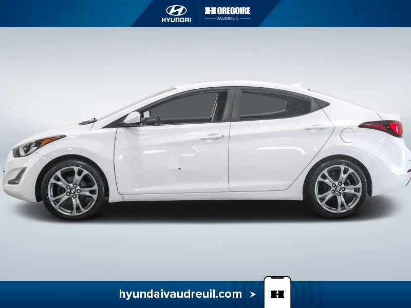 Hyundai Elantra YR819 | Allure sport berline 4 portes BA 2016 Blanc Laval - photo #12