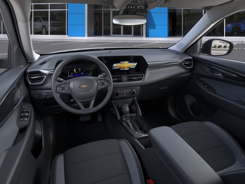 CHEVROLET TRAILBLAZER Traction intégrale, 4 portes LS 2026 Blanc Sherbrooke - photo #14