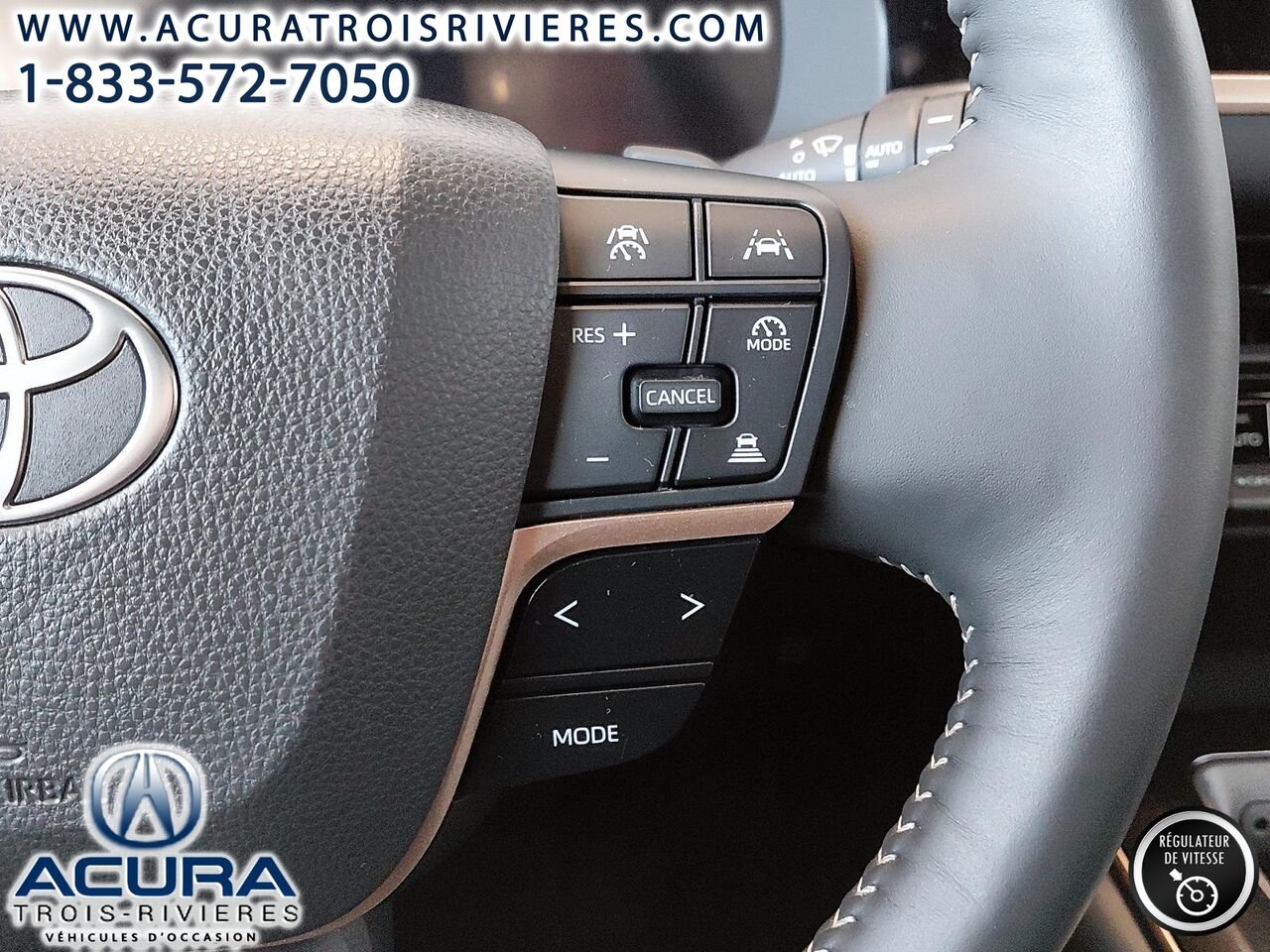 Toyota Crown Signia HEV 2025 Blanc Trois-Rivières - photo #24