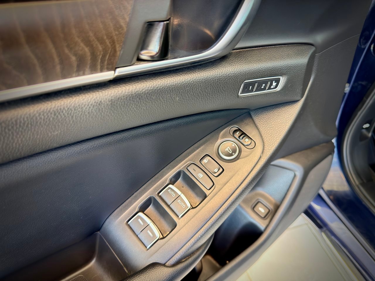 2018 Honda Accord Sedan Blue Notre-Dame-des-Prairies - photo #19