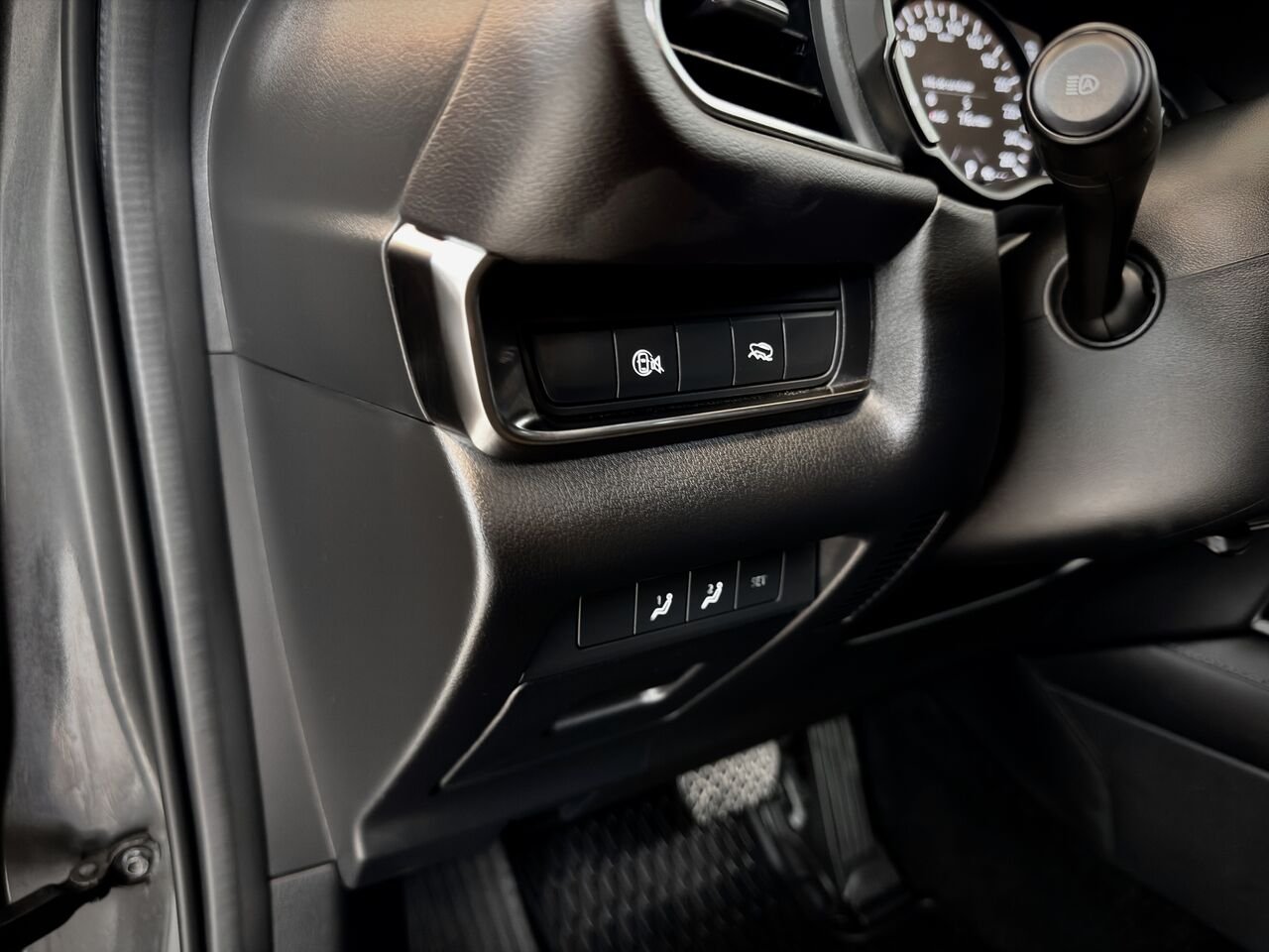 2024 Mazda CX-30 Grey Notre-Dame-des-Prairies - photo #34