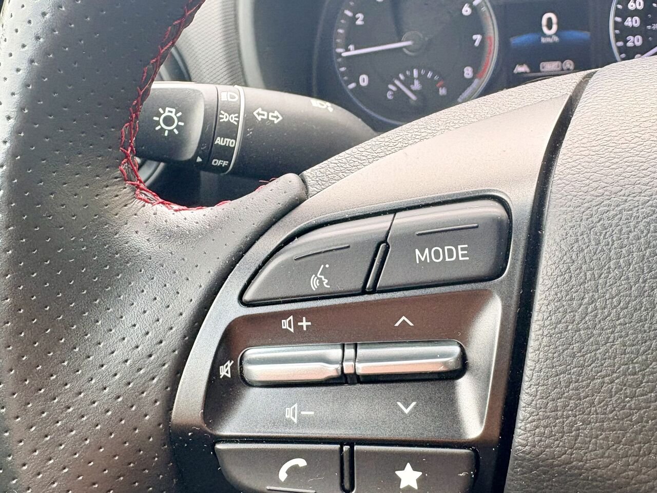 2022 HYUNDAI KONA Blue Mont-Laurier - photo #19