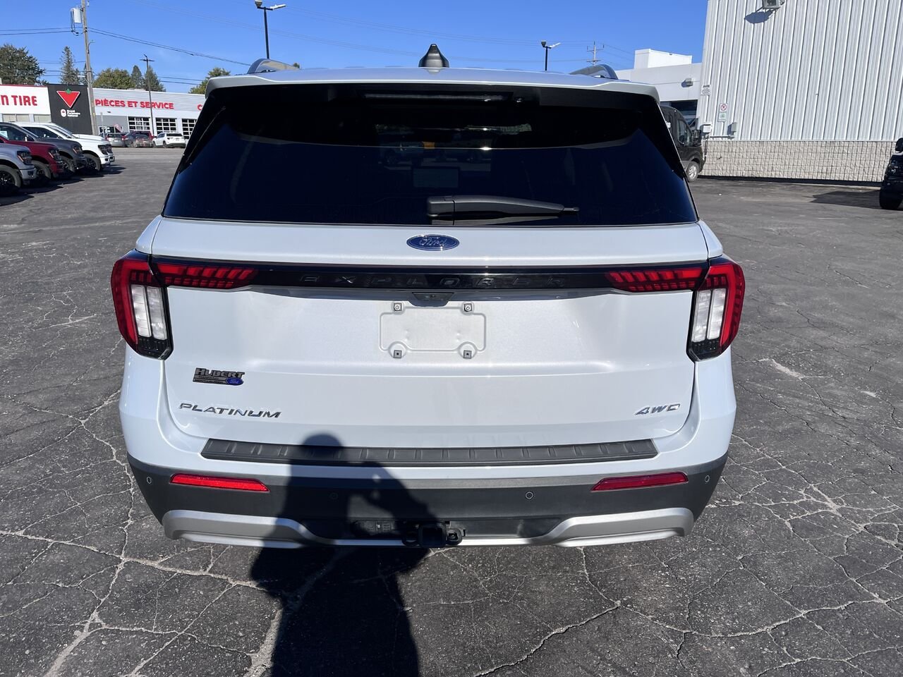 Ford Explorer 2026 Blanc Mont-Laurier - photo #5