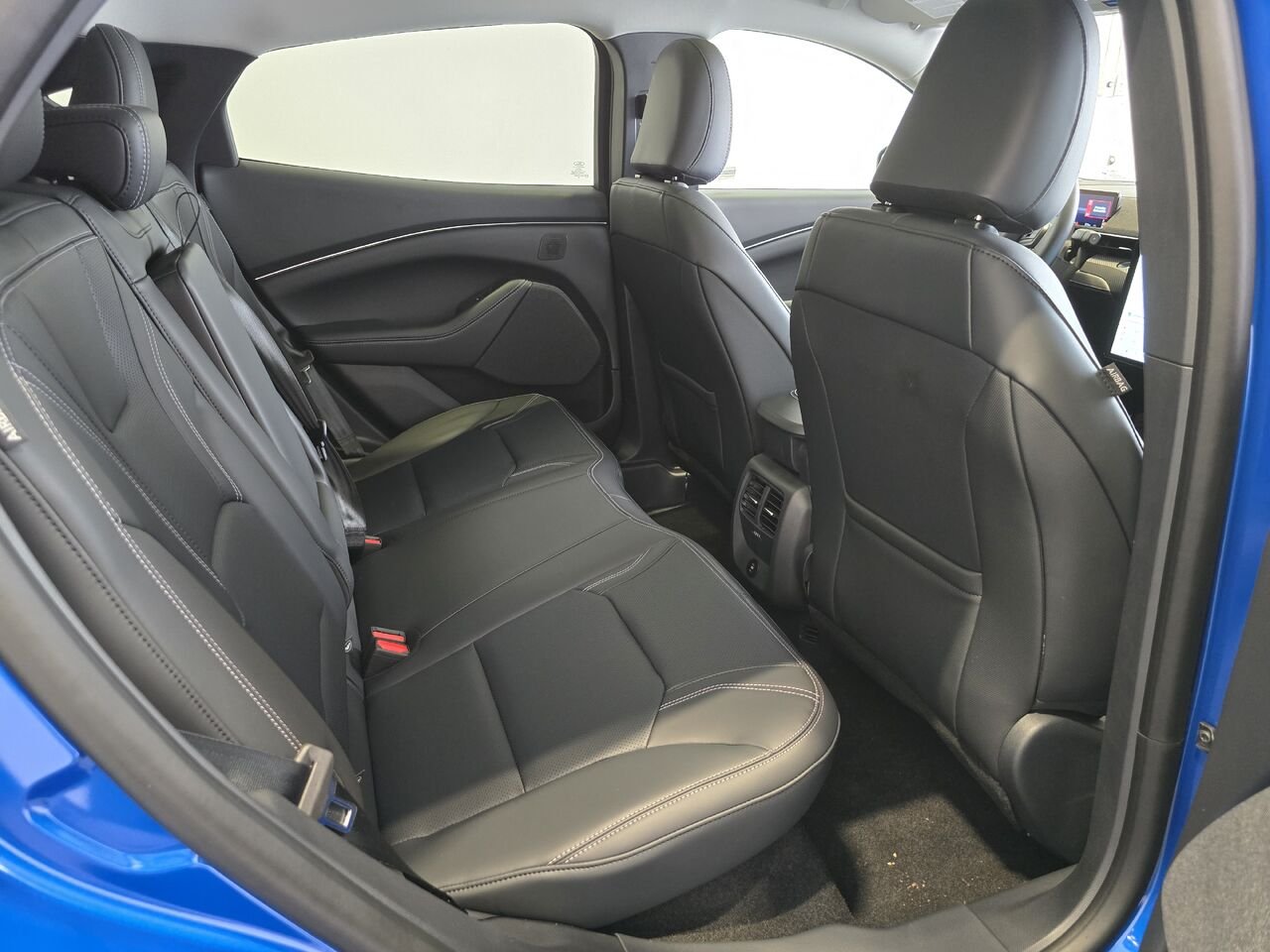 2026 Ford Mustang Mach-E Velocity Blue Metallic Châteauguay - photo #6
