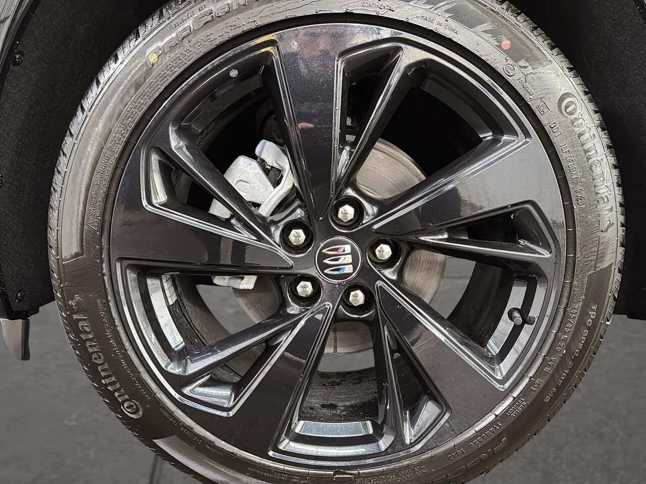 BUICK Envision SPORT TOURING 2026 GRIS PIERRE DE LUNE METALLISE Saint-Hyacinthe - photo #6