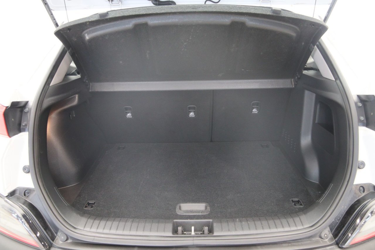 Hyundai Kona Preferred 2023 Blanc Baie-Comeau - photo #17