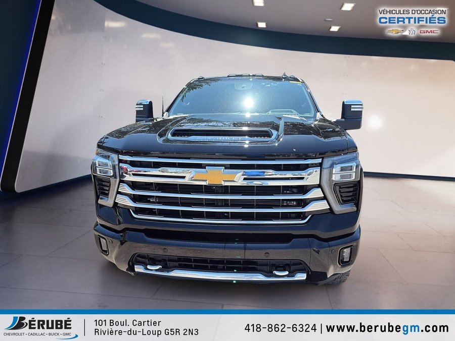 CHEVROLET SILVERADO 2500 CAISSE STANDARD DE 6 PIED 2024 2024 Noir
