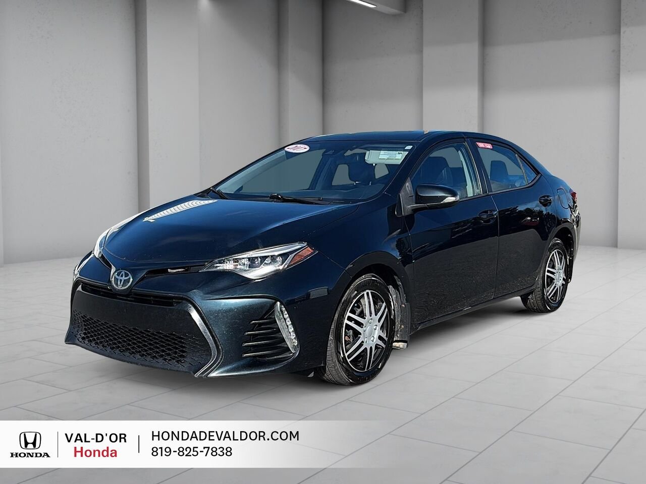 2017 Toyota Corolla Berline 4 portes CVT SE Blue Val-d'Or - photo #0