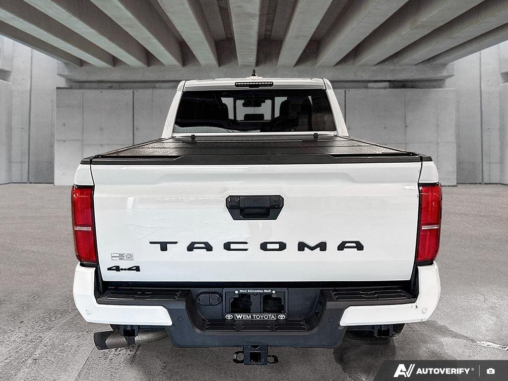 2024 Toyota Tacoma 2602278A | 4x4 Double Cab Auto White Edmonton - photo #4