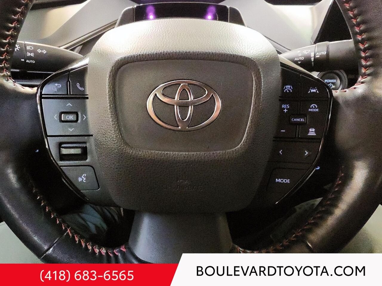 Toyota Prius Prime 100071A-44 | SE 2023 Argent Incisif Québec - photo #9