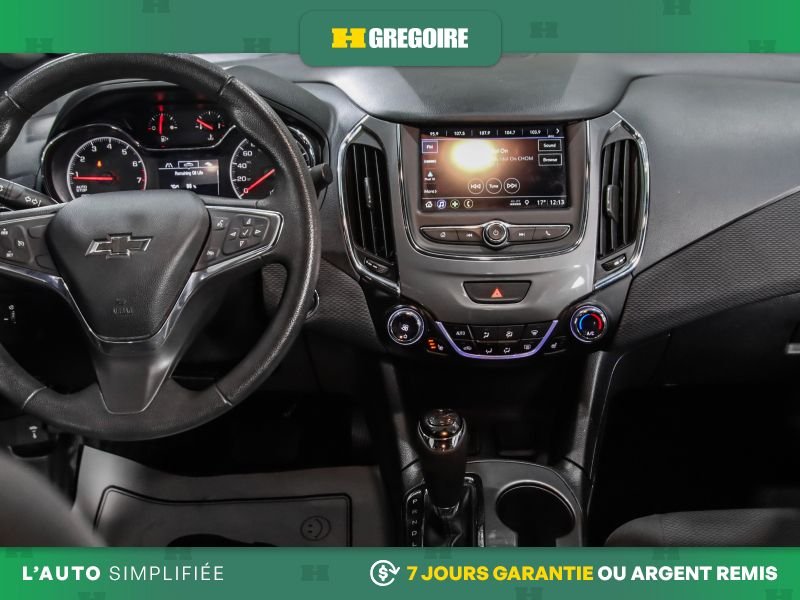 2019 Chevrolet Cruze Blue Blainville - photo #25