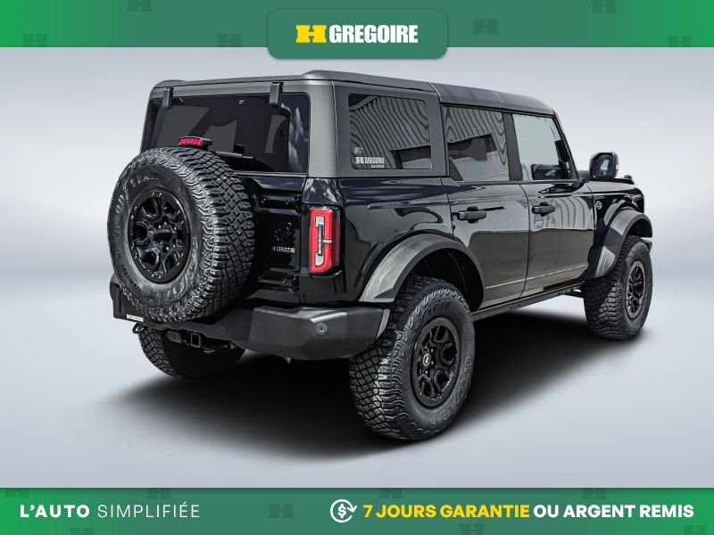 2022 Ford Bronco Black Laval - photo #8