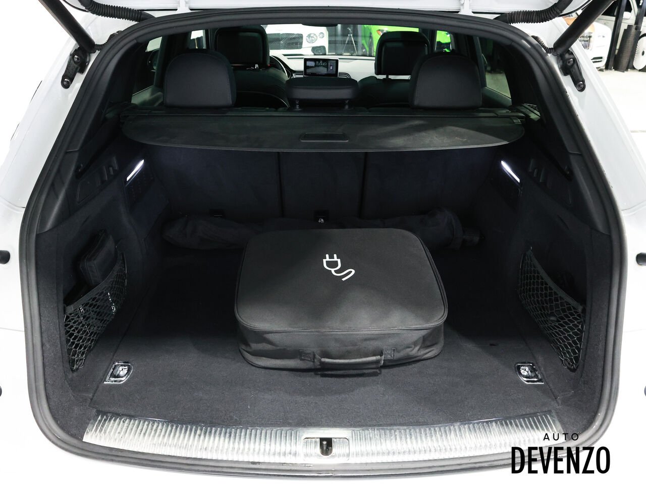 2020 Audi Q5 White Saint-Eustache - photo #22
