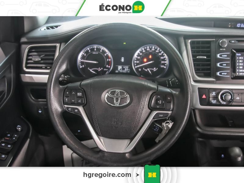 2016 Toyota Highlander Blue Laval - photo #18