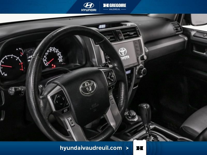 Toyota 4Runner 2020 Gris Blainville - photo #13