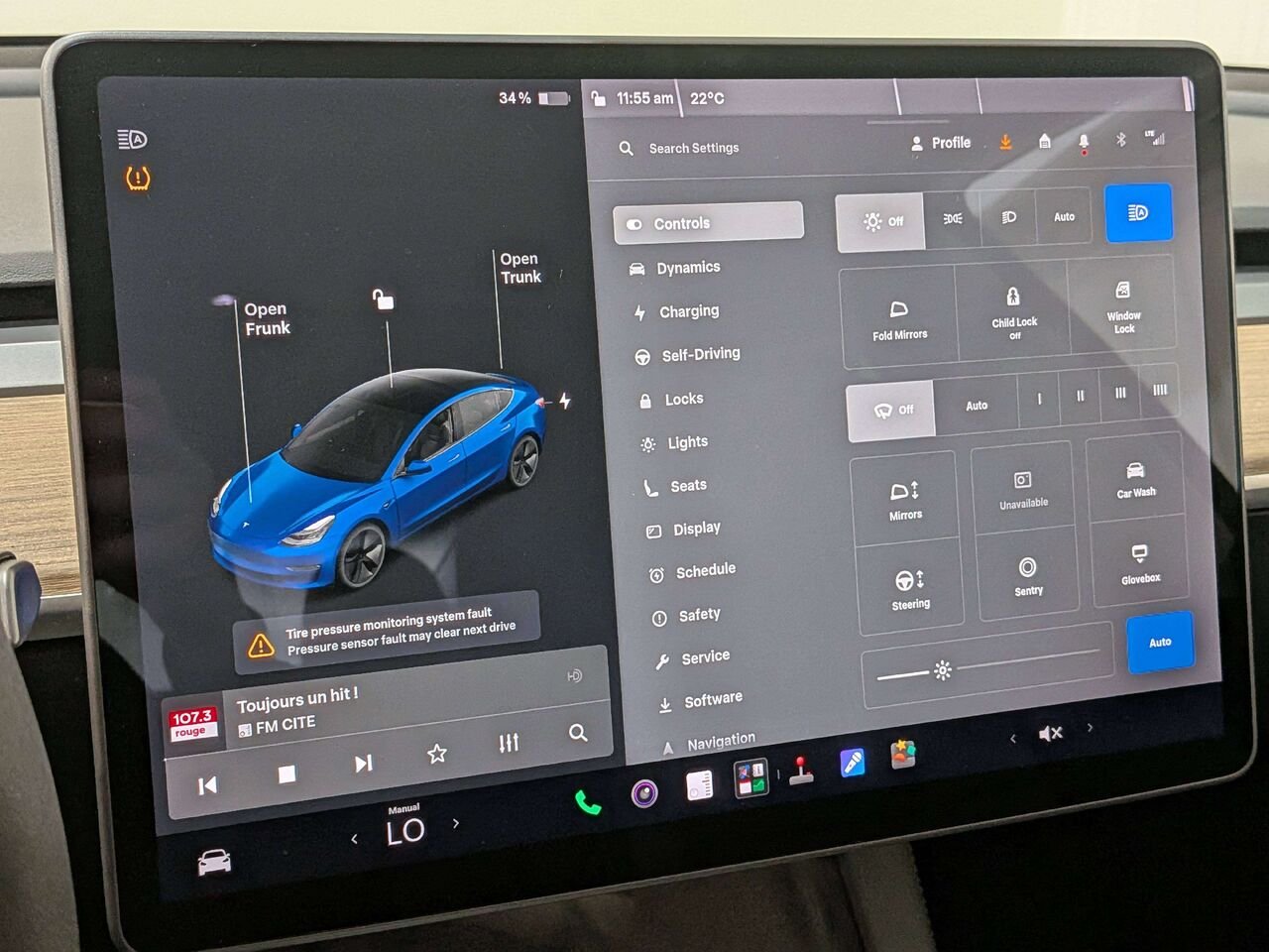 2021 Tesla Model 3 Standard Range Plus RWD Blue Val-David - photo #22