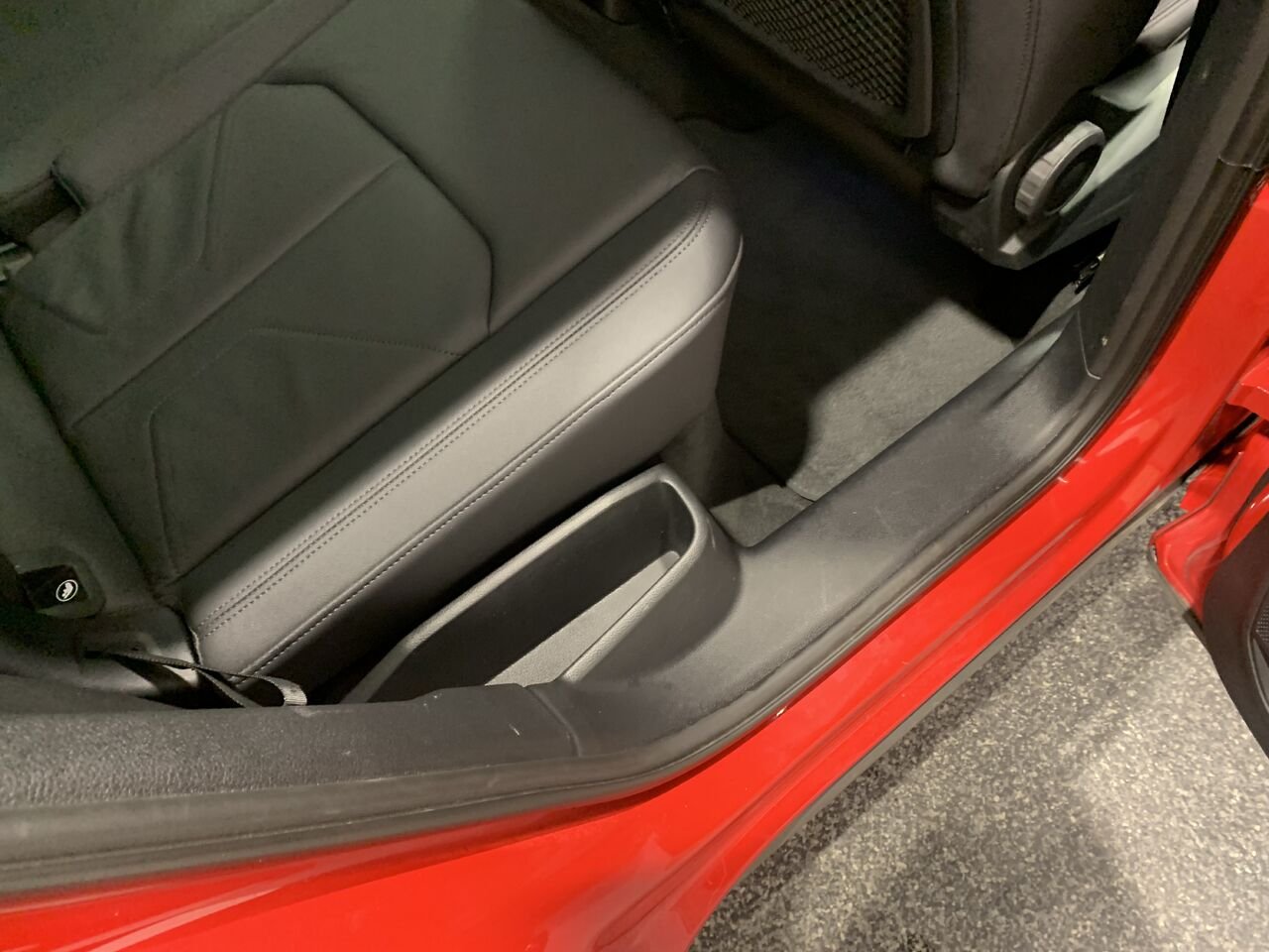 2024 Audi Q3 Komfort 40 TFSI quattro Red Châteauguay - photo #10