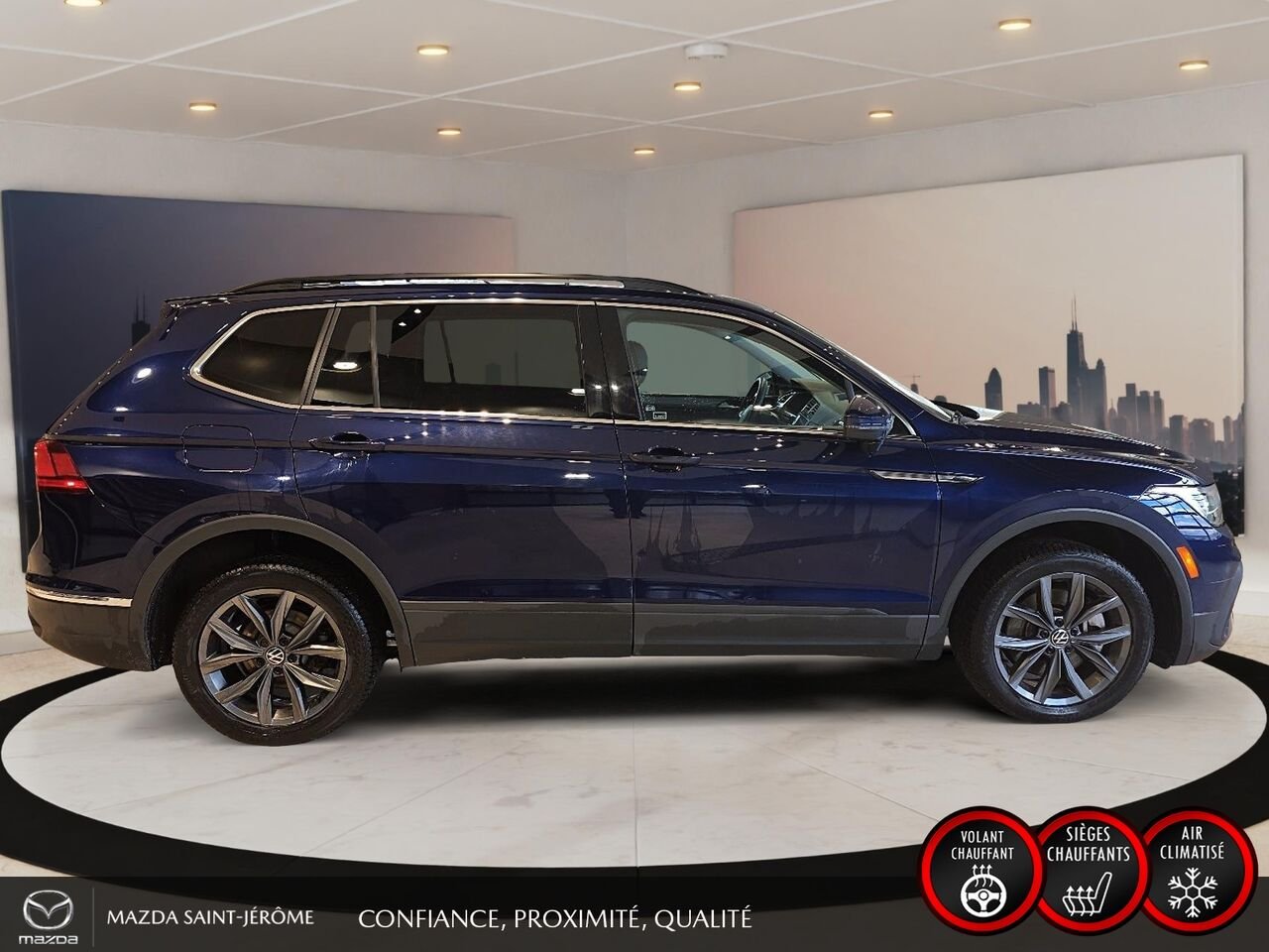 2022 Volkswagen Tiguan Blue Ste-Agathe des Monts - photo #4