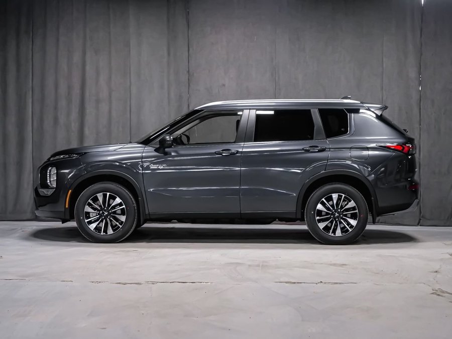 Mitsubishi Outlander PHEV LE 2026 Gris graphite métallisé