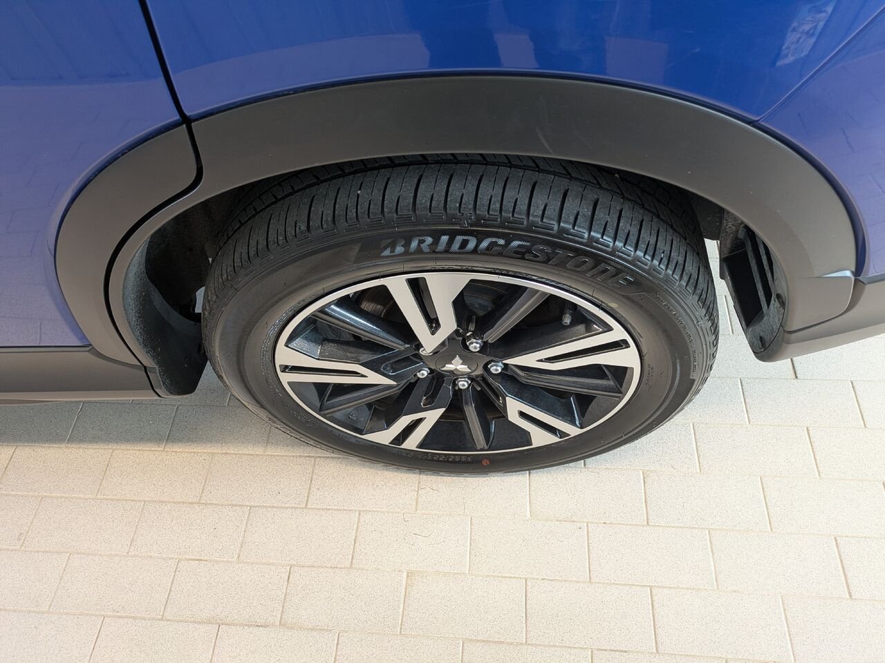 Mitsubishi Eclipse Cross 2024 Bleu Gatineau - photo #4