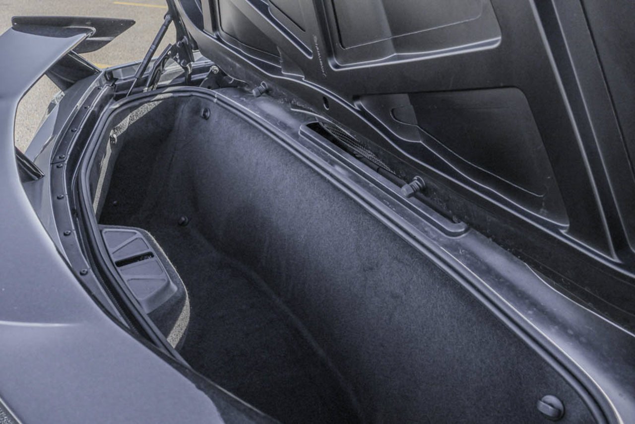 2024 Chevrolet Corvette 2dr Stingray Conv w/2LT Hypersonic Gray Metallic Sherwood Park - photo #8