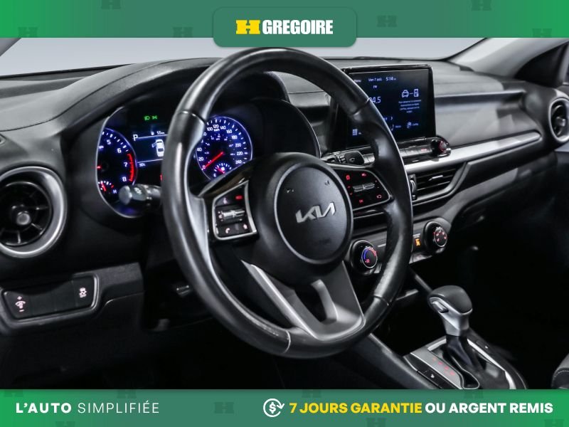 2024 Kia Forte Blue Laval - photo #11