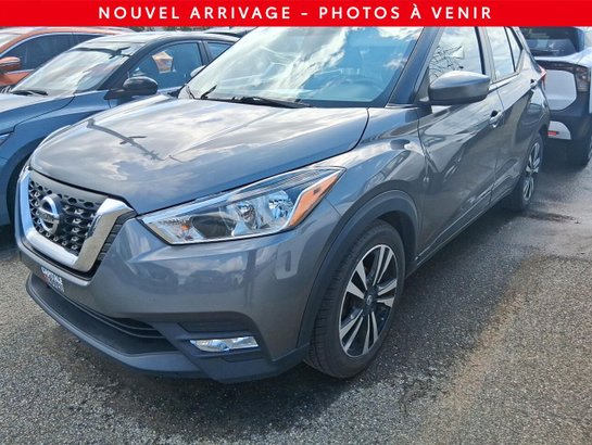 2019 Nissan Kicks SV TA 2019 Grey
