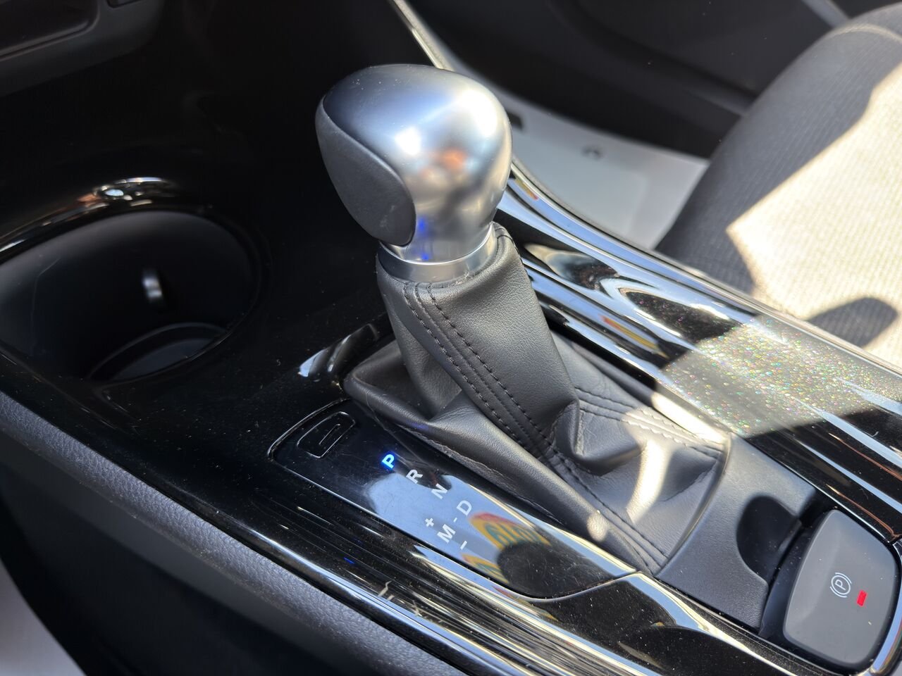 2019 Toyota C-HR Red Thetford Mines - photo #24