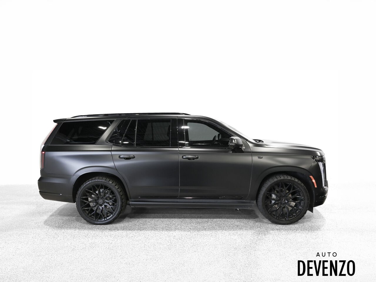 2026 Cadillac Escalade Black Saint-Eustache - photo #1