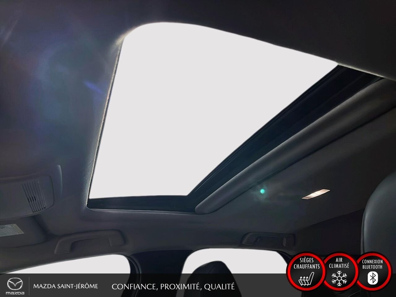 2023 Mazda CX-30 GT | CUIR | TOIT OUVRANT | NAVIGATION | AWD | CAMÉRA 360 Black Saint-Jérôme - photo #18