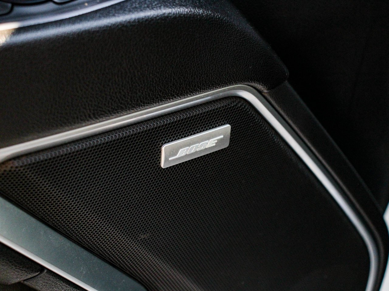 2022 GMC Sierra 1500 4WD Crew Cab 147 Elevation White Sherwood Park - photo #16