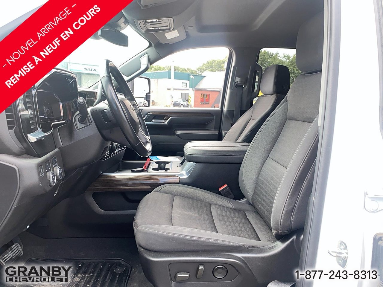2024 Chevrolet Silverado 2500HD LT crewcab diesel BOITE 6.6 | G3883 White Granby - photo #9