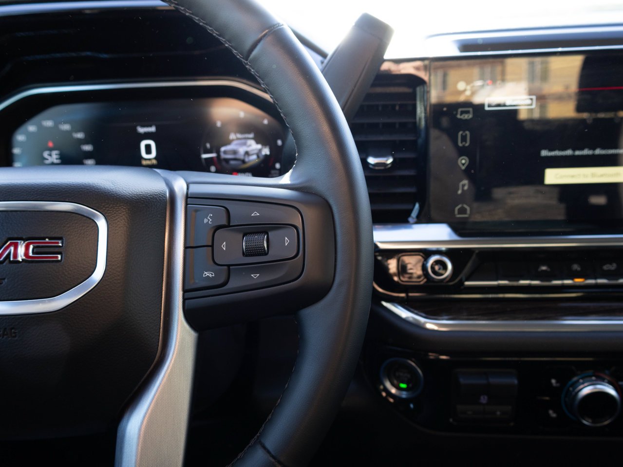 2024 GMC Sierra 1500 4WD Crew Cab 147 Elevation Black Sherwood Park - photo #20