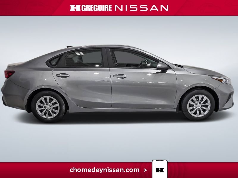 2024 Kia Forte Grey Laval - photo #10