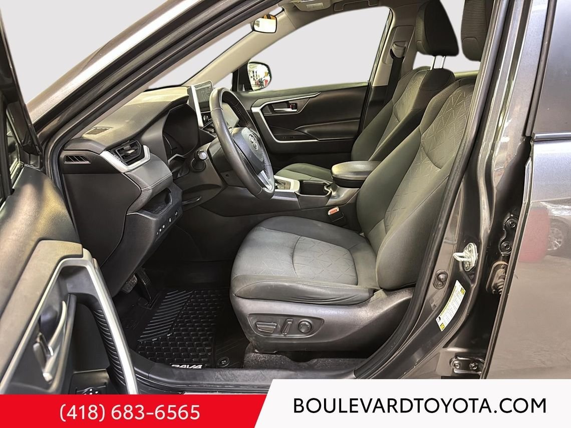 2023 Toyota RAV4 Hybrid 99232A-83 | XLE, AWD Magnetic Grey Metallic Québec - photo #19