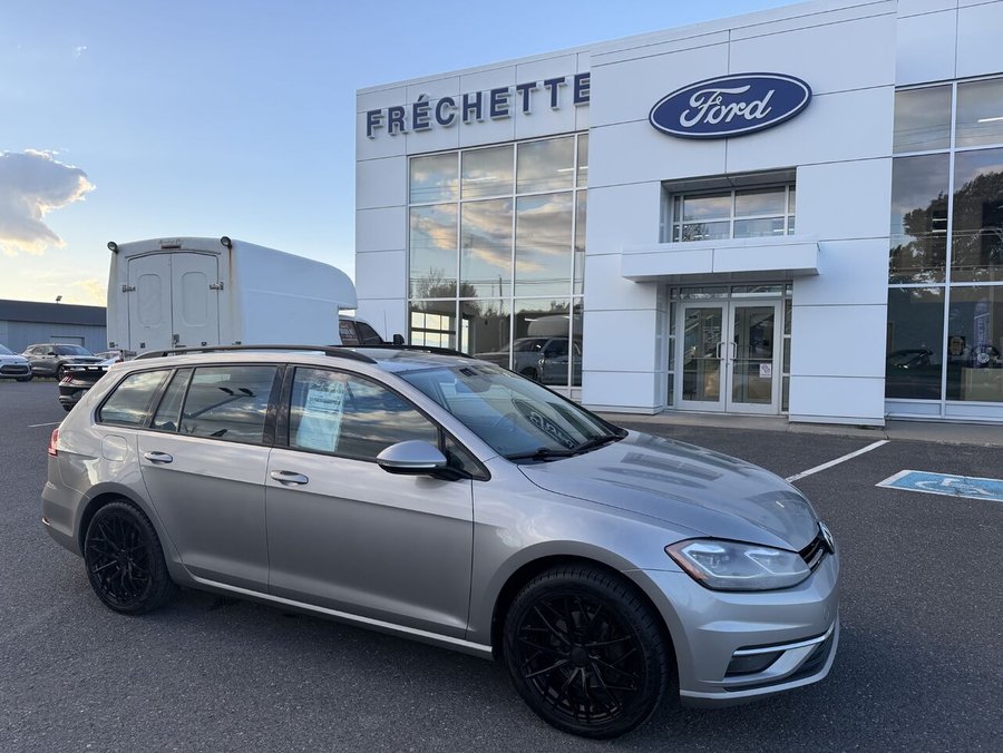 2018 VOLKSWAGEN GOLF SPORTWAGEN S Trendline 4MOTION avec boîte manuelle Beige