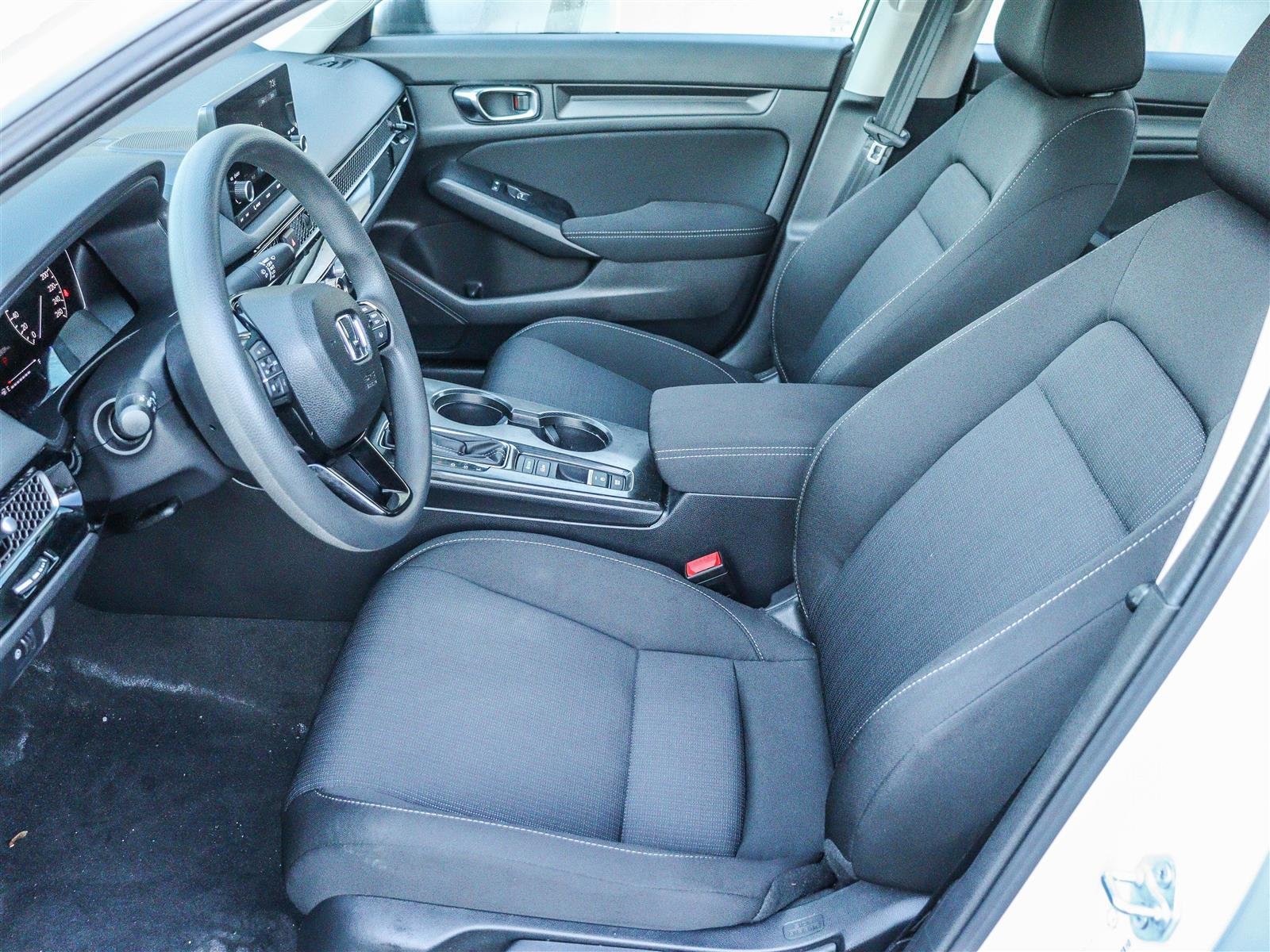 2025 Honda Civic Sedan LX Ottawa & Gatineau - photo #5