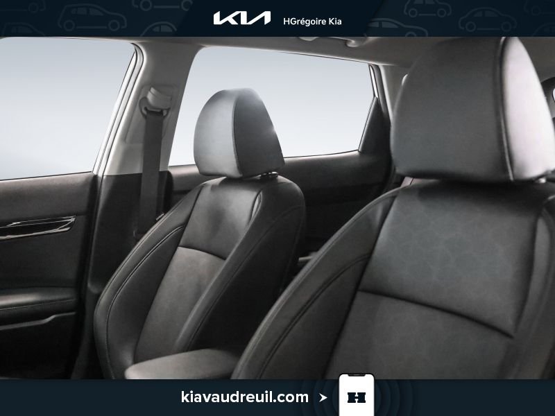 2025 Kia Seltos White Laval - photo #8