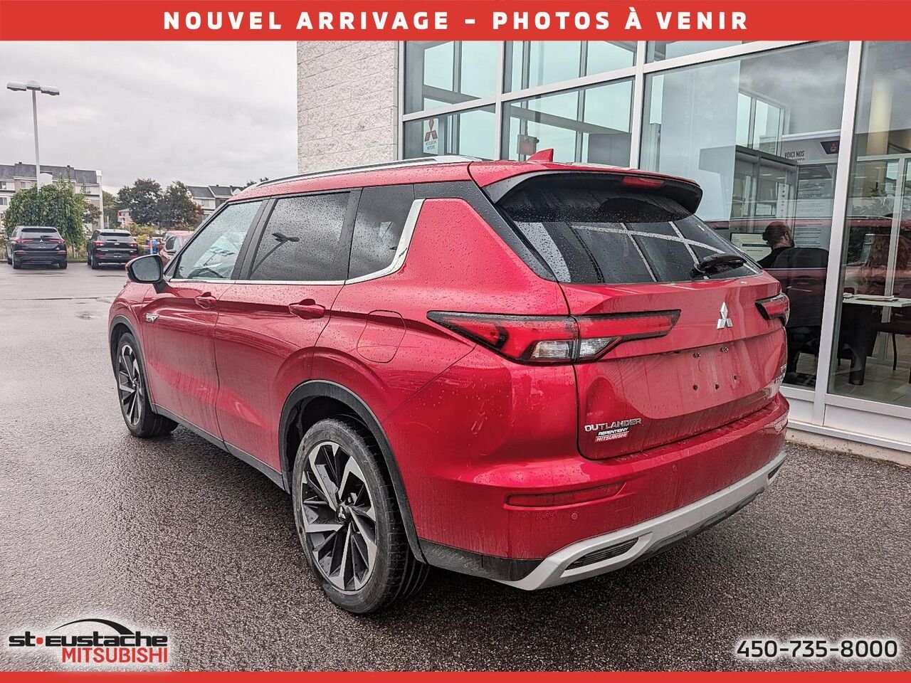 Mitsubishi Outlander PHEV 2024 Rouge Saint-Eustache - photo #1