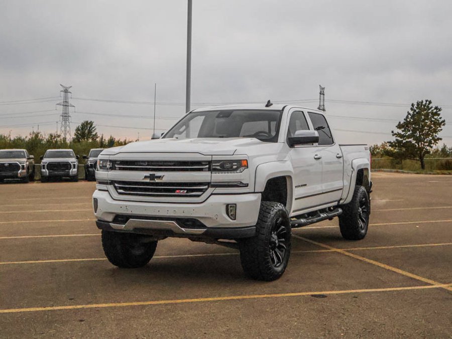 2017 Chevrolet Silverado 1500 LTZ Plus 6.2L Z71 | Aftermarket 6in BDS Lift Kit White