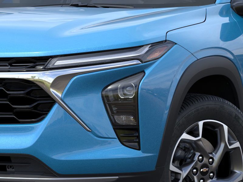 Chevrolet Trax LT 2025 Bleu marina métallisé Saint-Eustache - photo #9