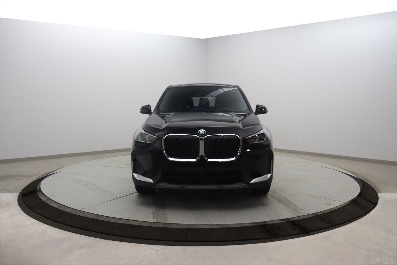 2025 BMW X1 VIN WBX73EF0XS5166643 Black Chicoutimi - photo #1